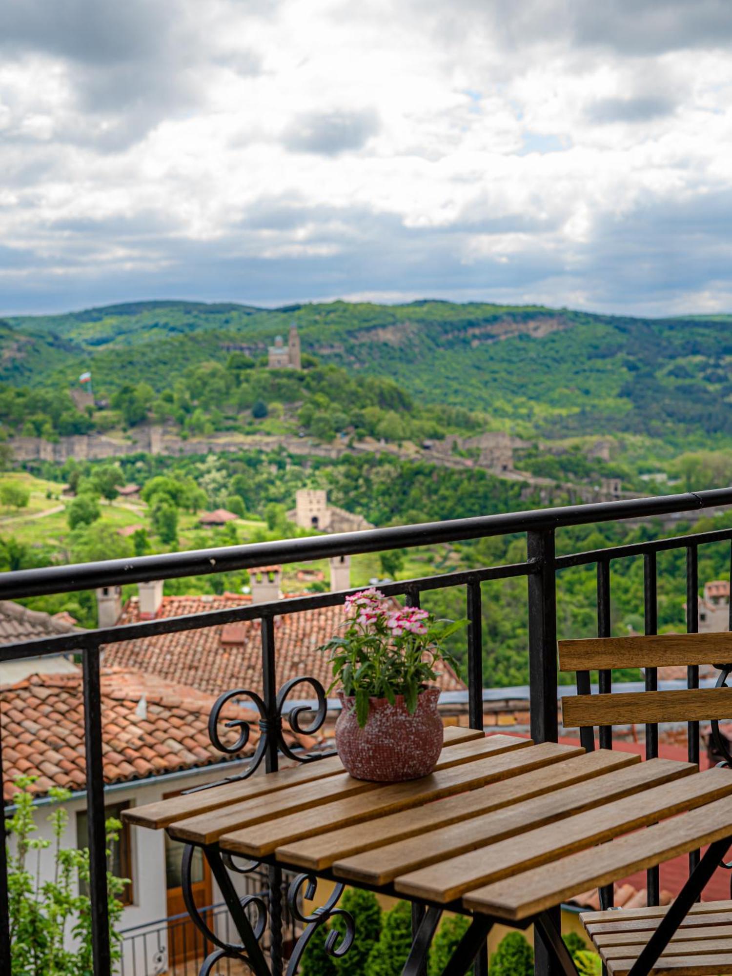 Family Hotel "Slavianska Dusha" Veliko Tarnovo Exterior photo